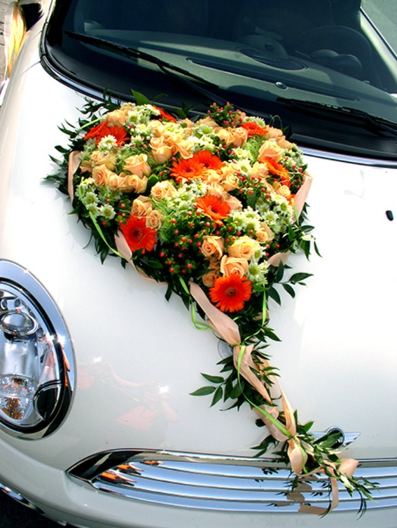 Autoschmuck: Herz in Orange und Creme